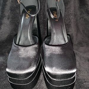 Extreme Platform Heels